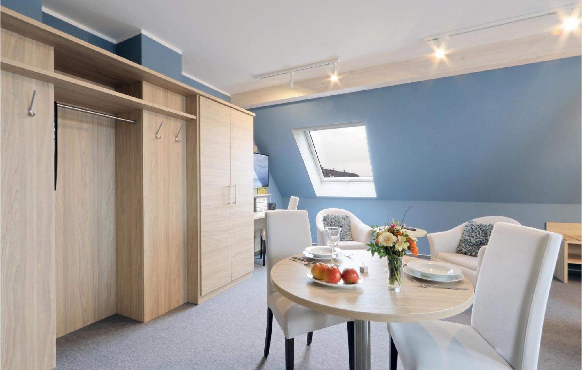 Amazing Apartment In Dagebuell With Kitchenette Екстер'єр фото