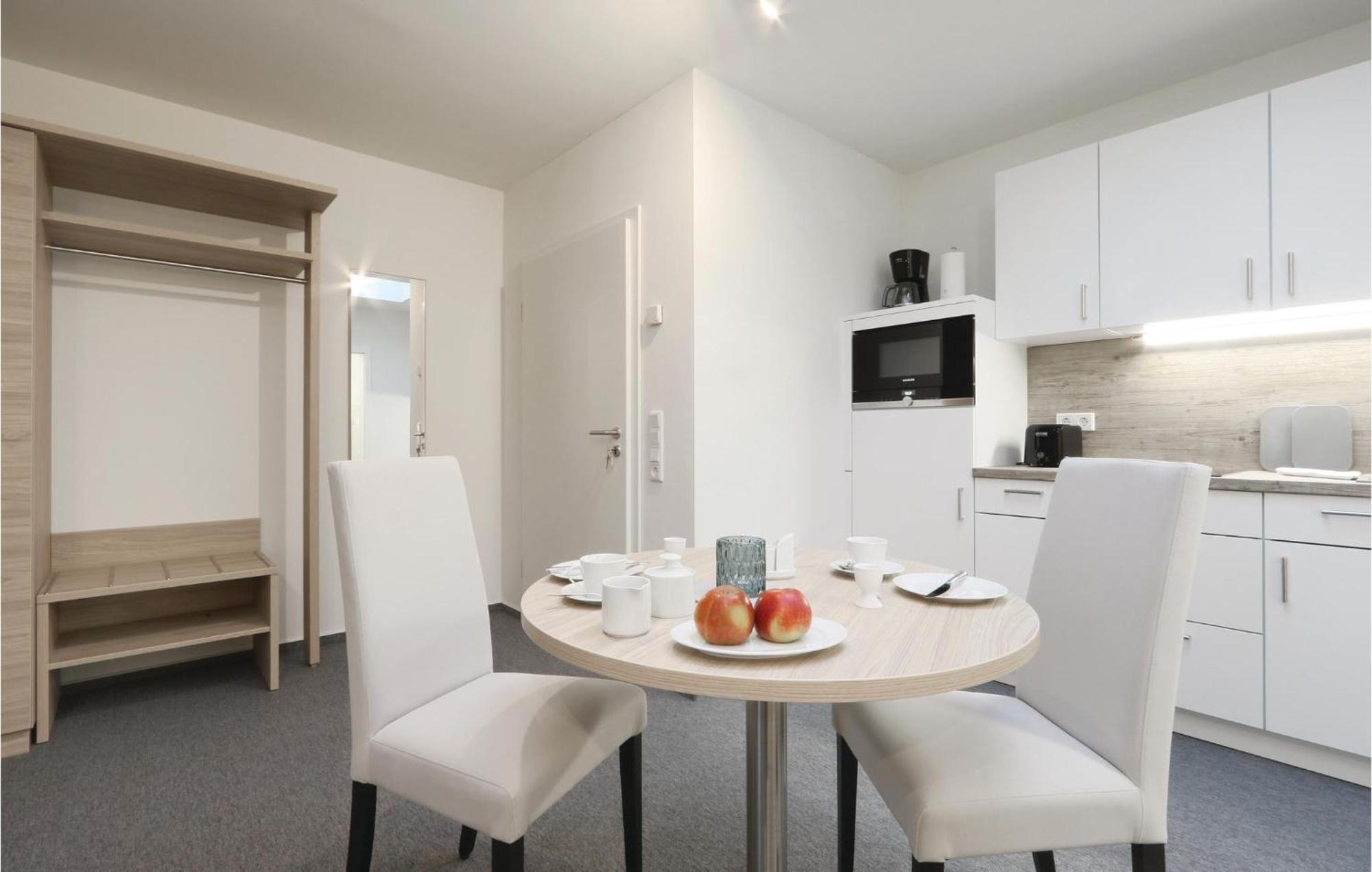 Amazing Apartment In Dagebuell With Kitchenette Екстер'єр фото